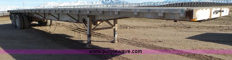 image for item J8330 1986 Fruehauf PA80-E2-45 flatbed trailer