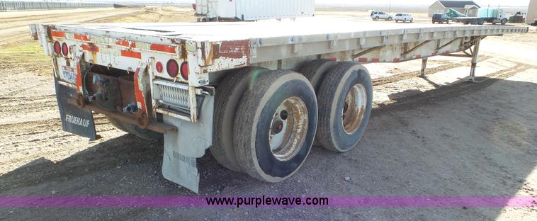 image for item J8330 1986 Fruehauf PA80-E2-45 flatbed trailer