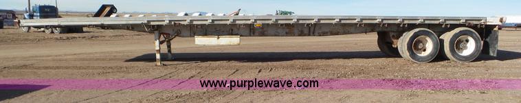 image for item J8330 1986 Fruehauf PA80-E2-45 flatbed trailer