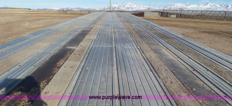 image for item J8330 1986 Fruehauf PA80-E2-45 flatbed trailer