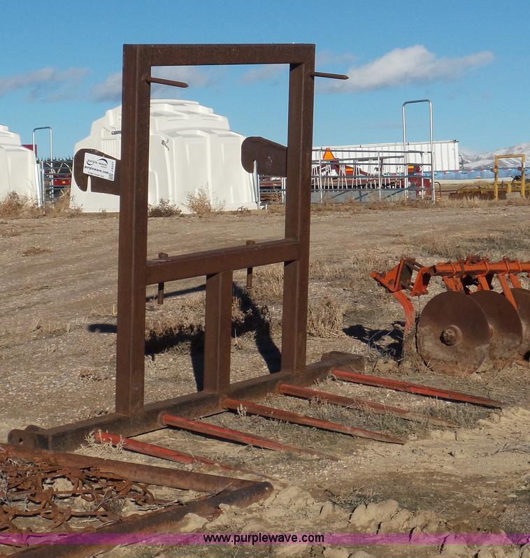 image for item J8337 Bale spear attachment