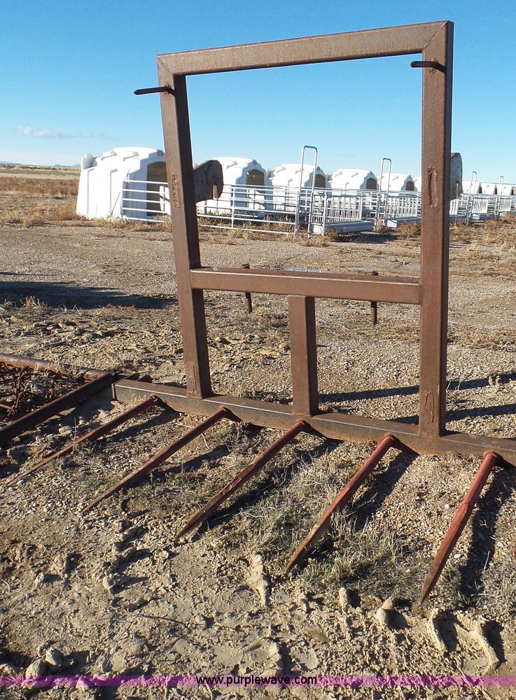 image for item J8337 Bale spear attachment