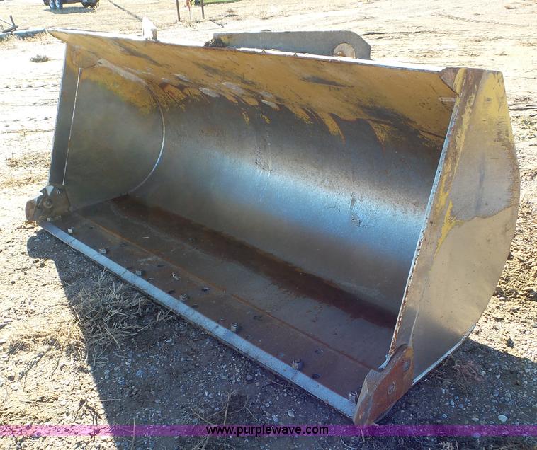 image for item J8344 Wheel loader bucket