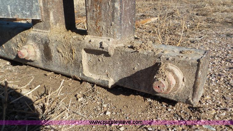 image for item J8350 Wheel loader bale spear