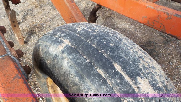 image for item J8364 Brady 1000 chisel