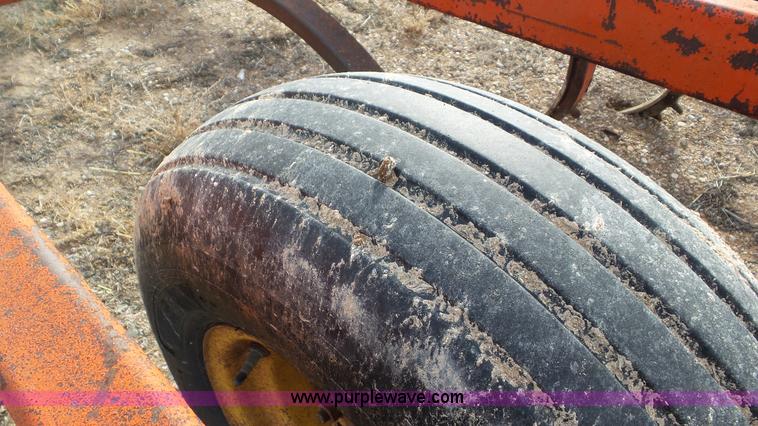 image for item J8364 Brady 1000 chisel