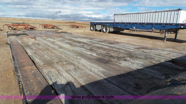 image for item J8365 1971 Fruehauf CN2-25-L drop deck trailer