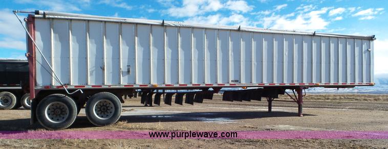 image for item J8367 1996 Western Trailers live bottom trailer