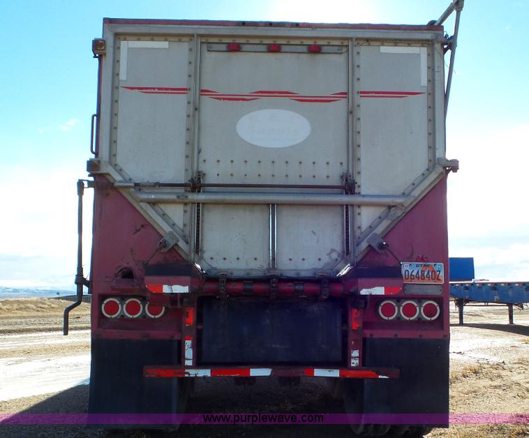 image for item J8367 1996 Western Trailers live bottom trailer
