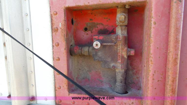 image for item J8367 1996 Western Trailers live bottom trailer