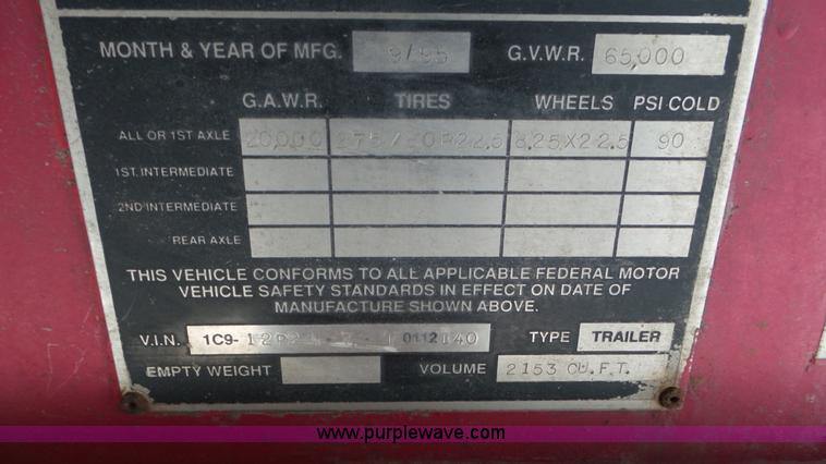 image for item J8367 1996 Western Trailers live bottom trailer