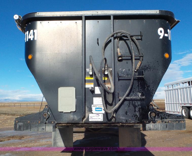 image for item J8368 2009 Aulick 4860543 live bottom trailer