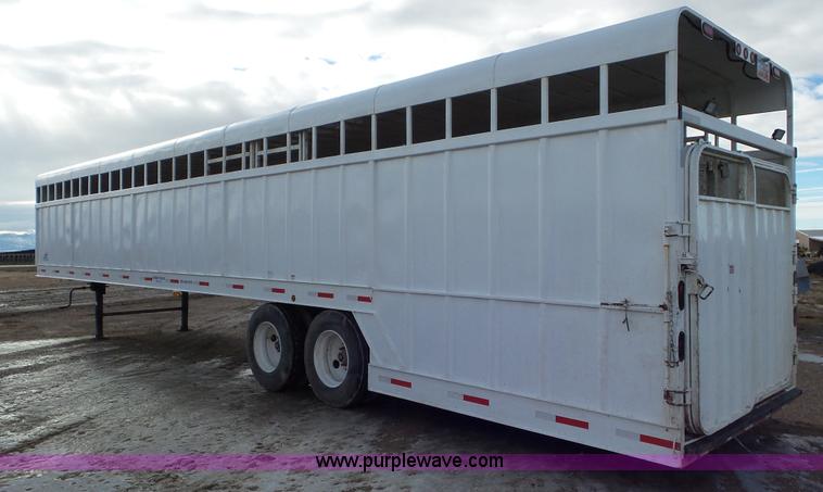 image for item J8369 2015 Bourbon GL48 livestock trailer