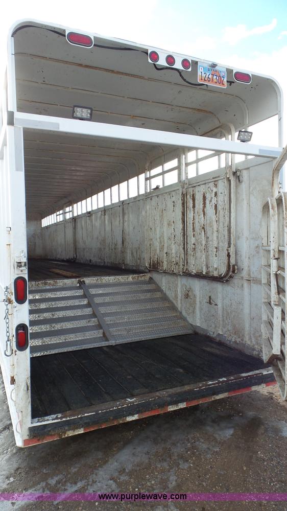 image for item J8369 2015 Bourbon GL48 livestock trailer