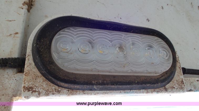 image for item J8369 2015 Bourbon GL48 livestock trailer