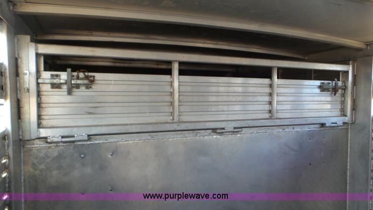 image for item J8370 2005 Barrett livestock trailer