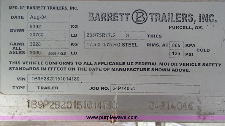 image for item J8370 2005 Barrett livestock trailer