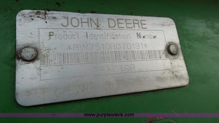 image for item K8306 2002 John Deere 7510 tractor