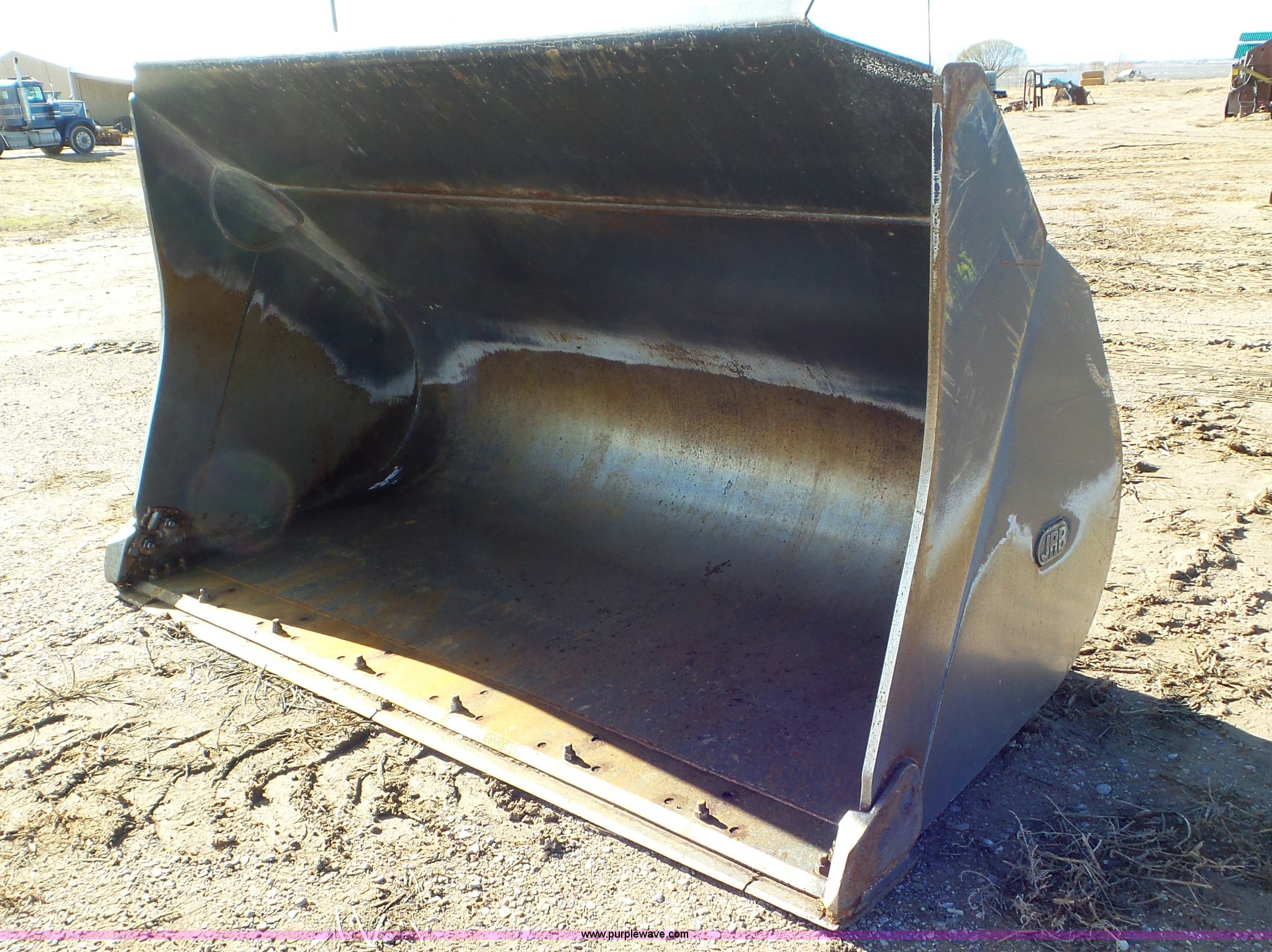JRB 544J loader bucket in Delta, UT Item J8354 sold Purple Wave