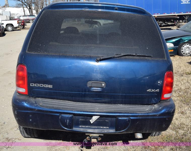 image for item L1054 2000 Dodge Durango SUV
