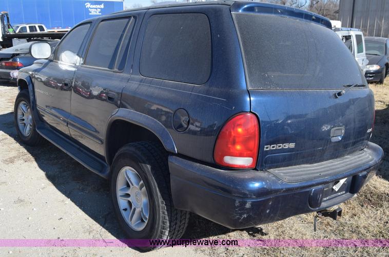 image for item L1054 2000 Dodge Durango SUV