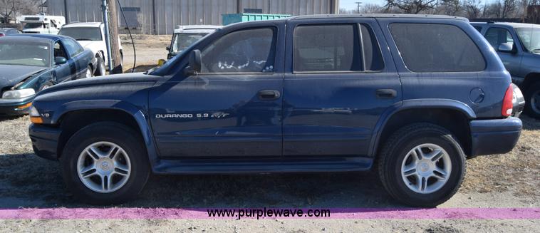 image for item L1054 2000 Dodge Durango SUV