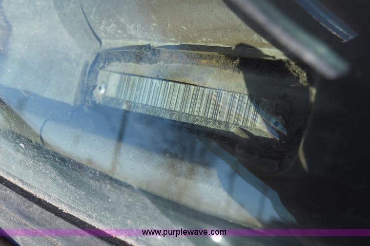 image for item L1055 1990 Chevrolet Suburban 2500 SUV