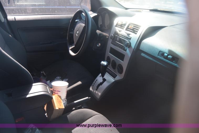 image for item L1056 2008 Dodge Caliber SE