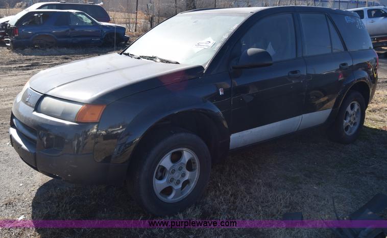image for item L1058 2003 Saturn Vue