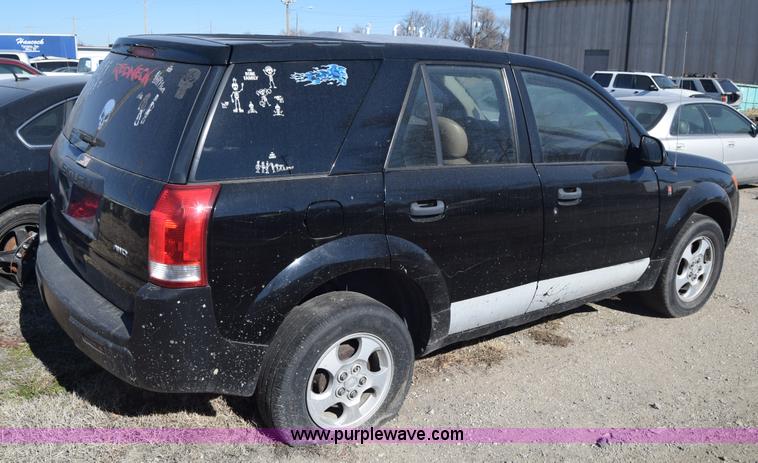 image for item L1058 2003 Saturn Vue