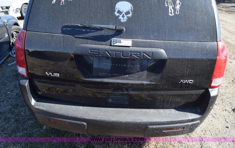 image for item L1058 2003 Saturn Vue