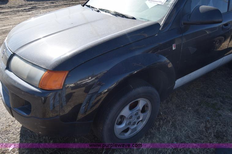 image for item L1058 2003 Saturn Vue