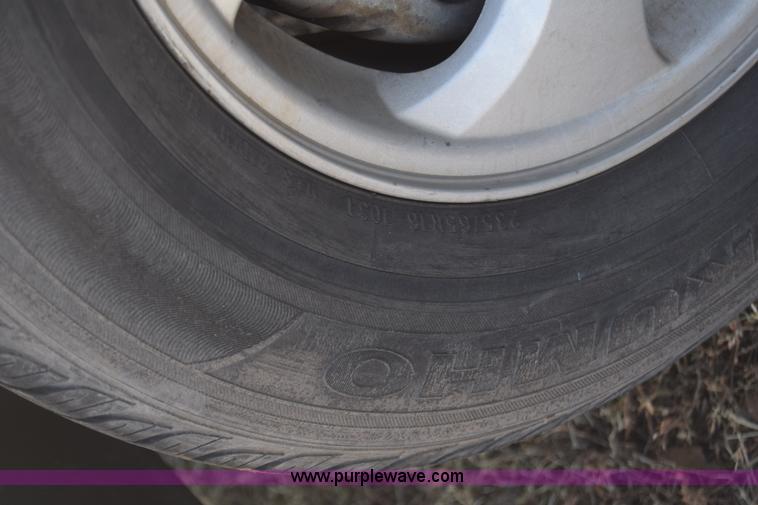 image for item L1058 2003 Saturn Vue