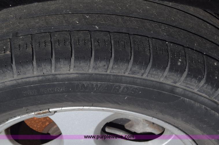 image for item L1058 2003 Saturn Vue