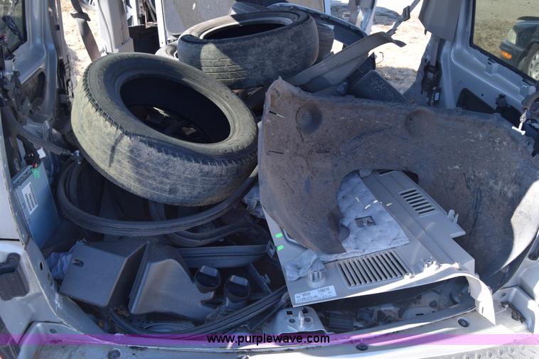 image for item L1059 2006 Jeep Commander Limited SUV