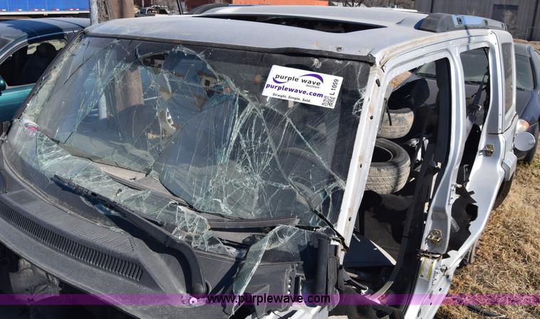 image for item L1059 2006 Jeep Commander Limited SUV