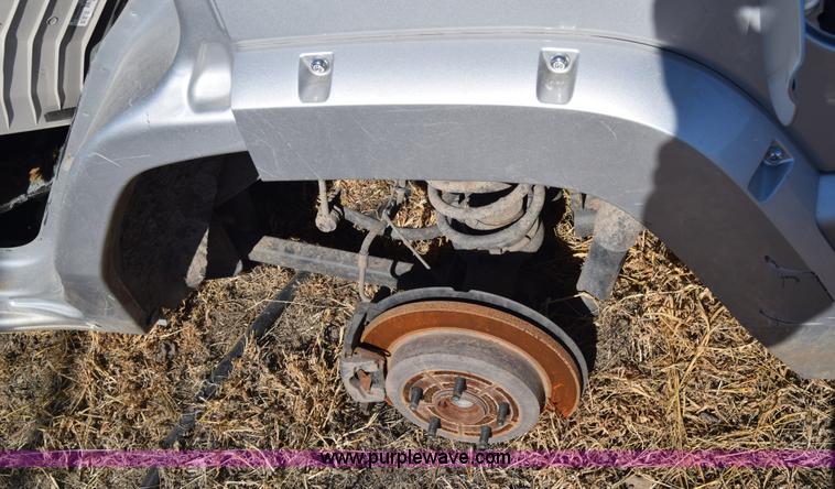 image for item L1059 2006 Jeep Commander Limited SUV