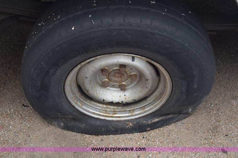 image for item L1063 1988 Chevrolet 1500 Ext. Cab pickup truck