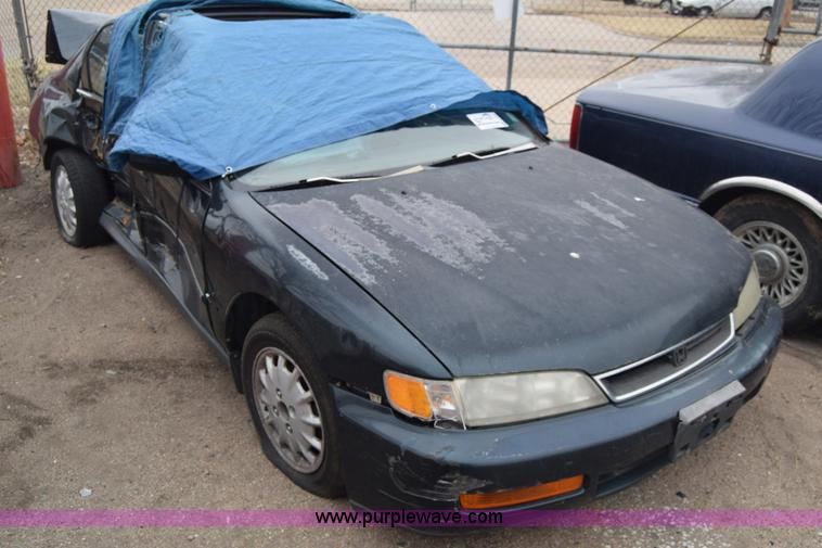 image for item L1064 1996 Honda Accord EX