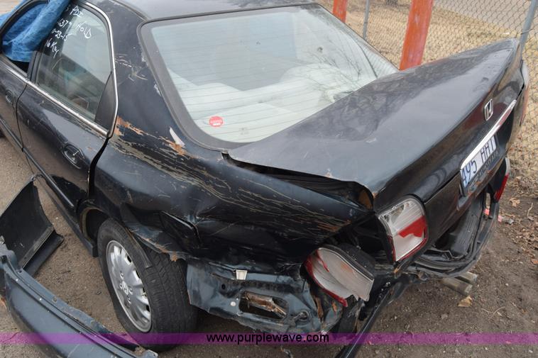 image for item L1064 1996 Honda Accord EX