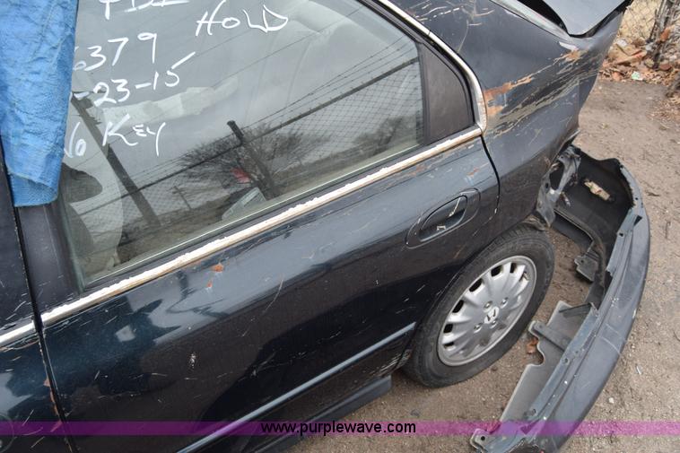 image for item L1064 1996 Honda Accord EX