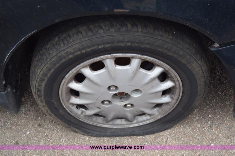 image for item L1064 1996 Honda Accord EX