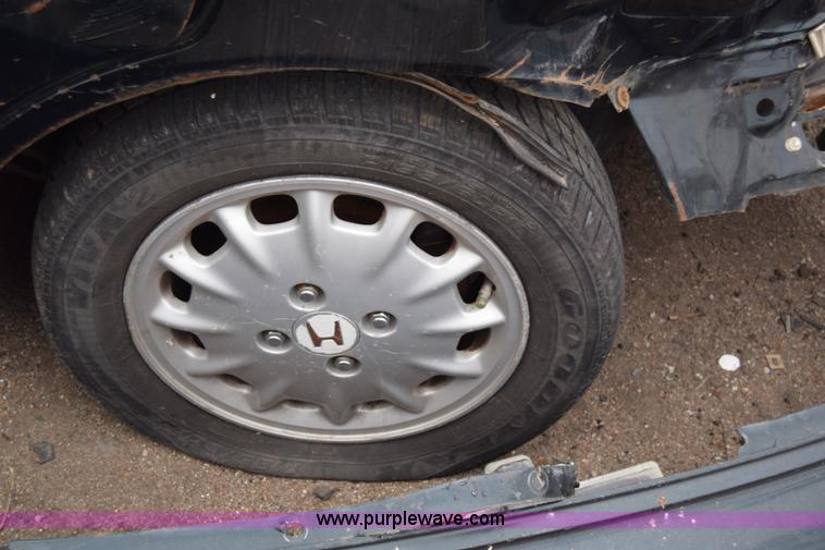 image for item L1064 1996 Honda Accord EX