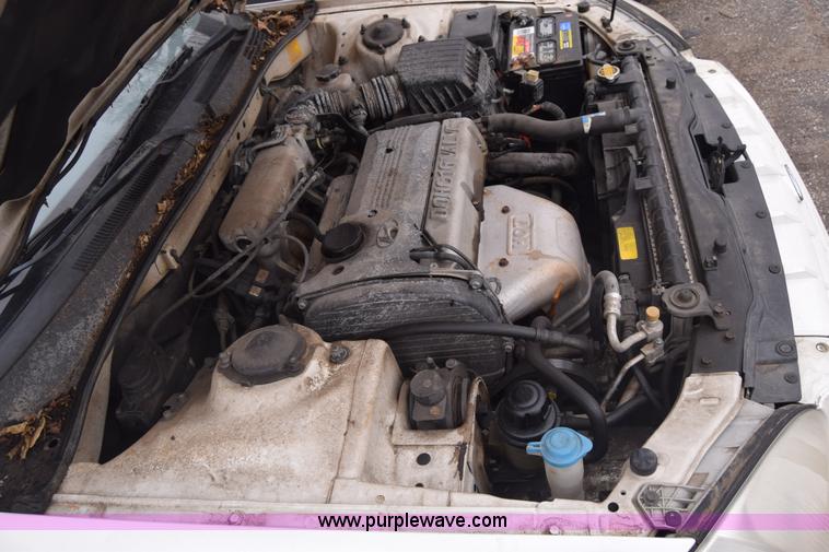 image for item L1066 2001 Hyundai Sonata