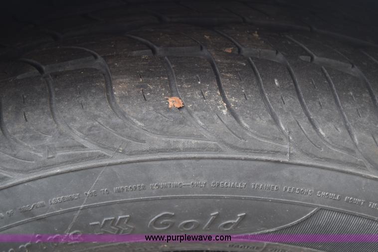 image for item L1066 2001 Hyundai Sonata