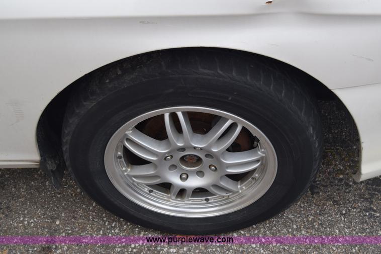 image for item L1066 2001 Hyundai Sonata