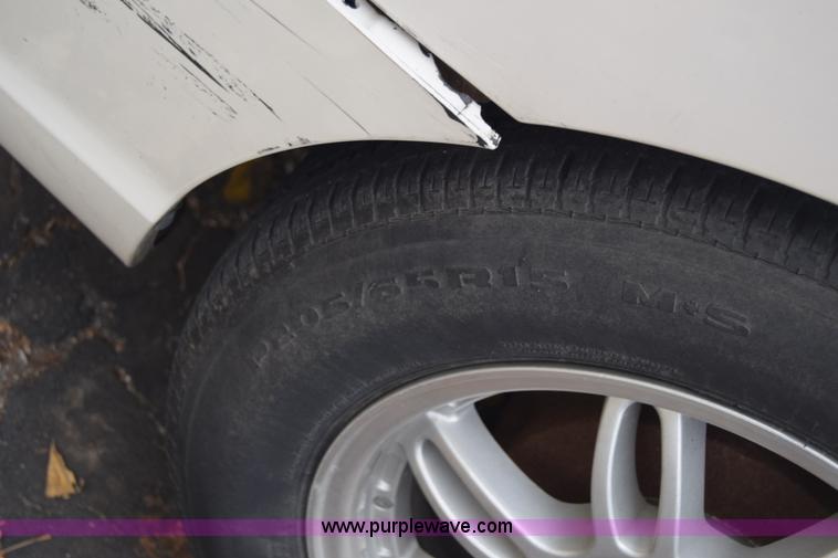 image for item L1066 2001 Hyundai Sonata