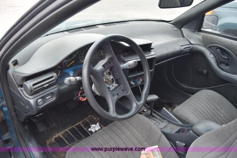 image for item L1067 1992 Pontiac Grand AM SE