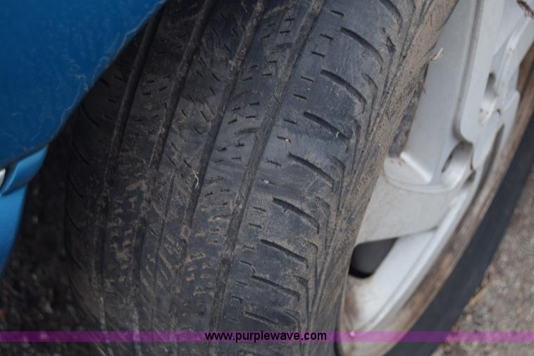 image for item L1067 1992 Pontiac Grand AM SE