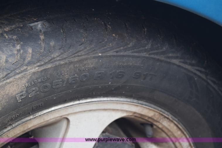 image for item L1067 1992 Pontiac Grand AM SE